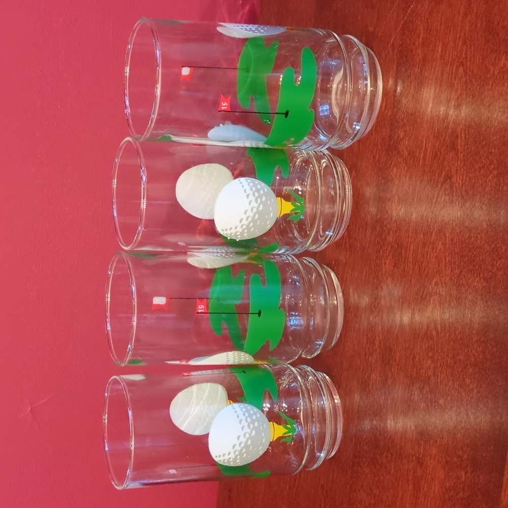 "19th Hole" Golf Themed Glasses